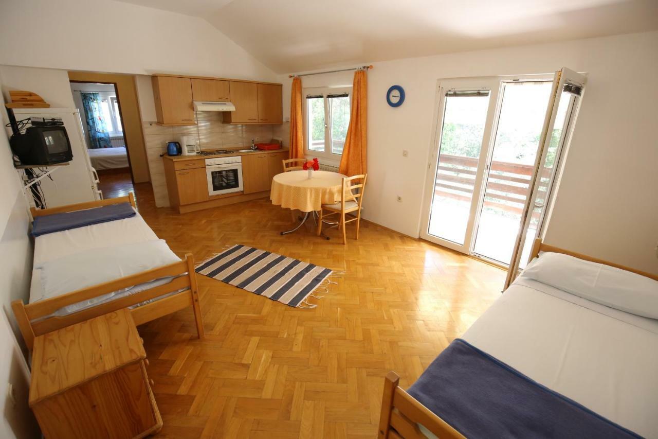 Apartments Paleka Петрчане Экстерьер фото