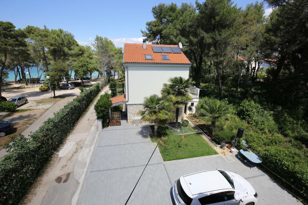 Apartments Paleka Петрчане Экстерьер фото