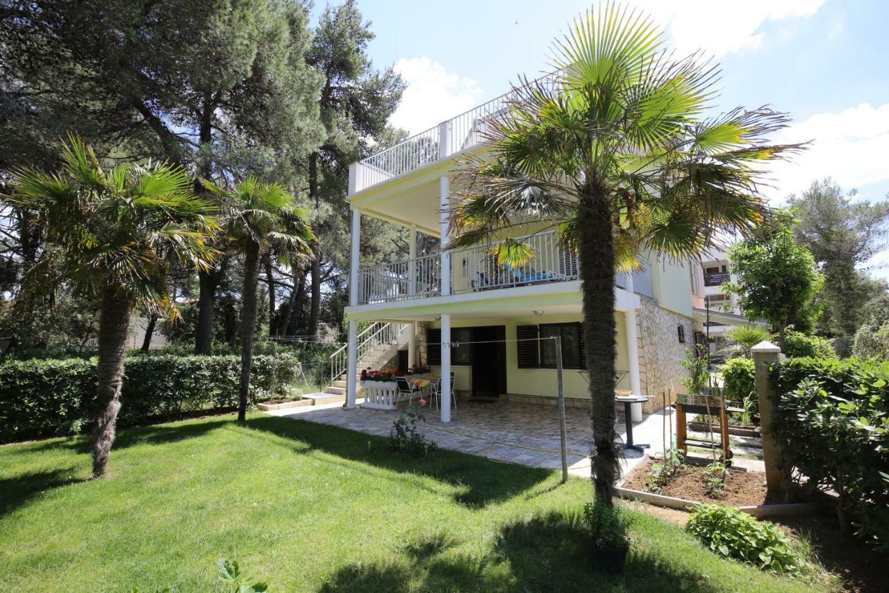 Apartments Paleka Петрчане Экстерьер фото